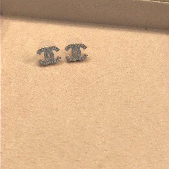 CHANEL Jewelry - 100% Authentic Chanel CC crystal earrings